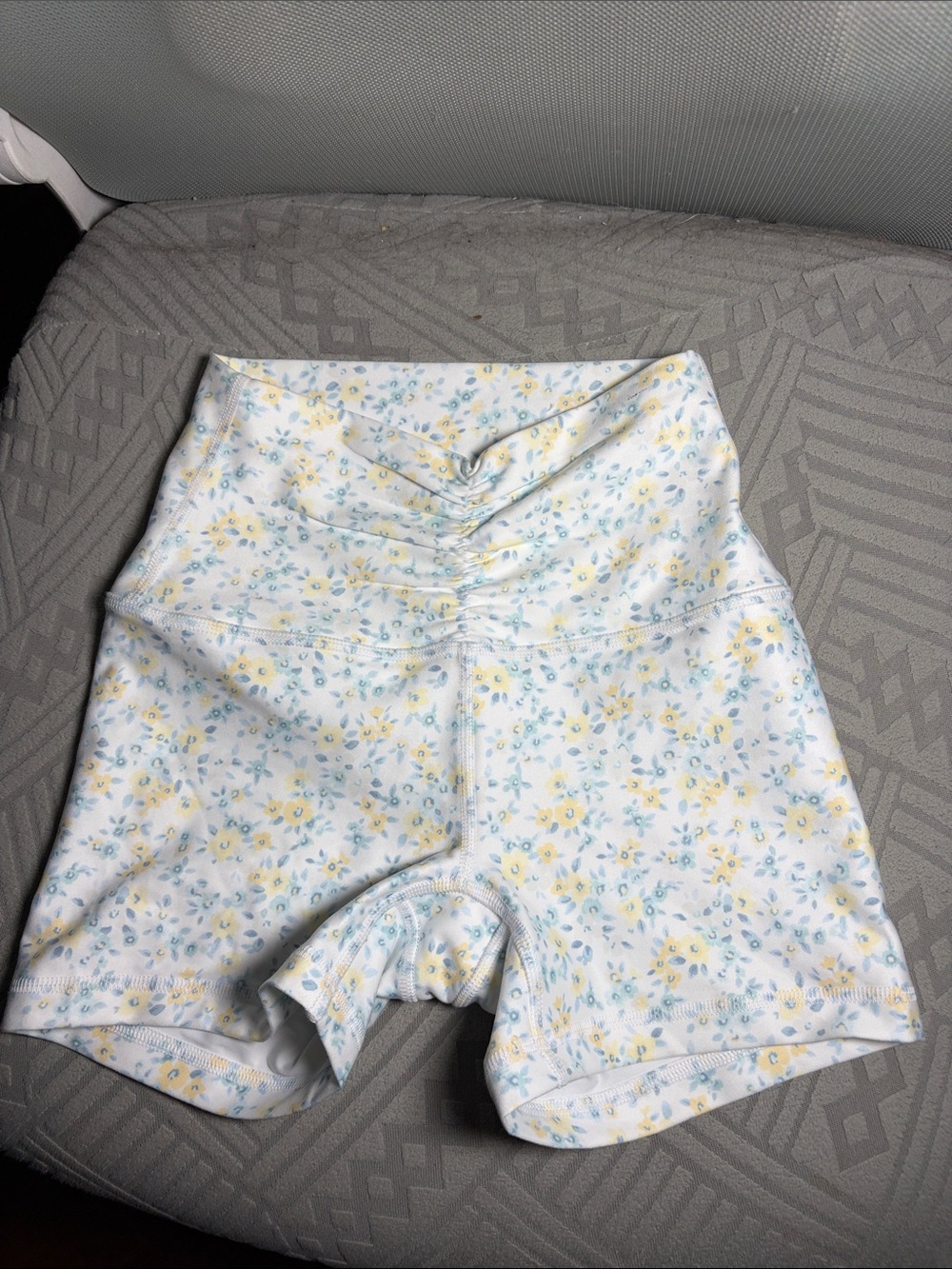 Gilly Hicks White Floral High-Waist Bike Shorts with Yellow & Blue